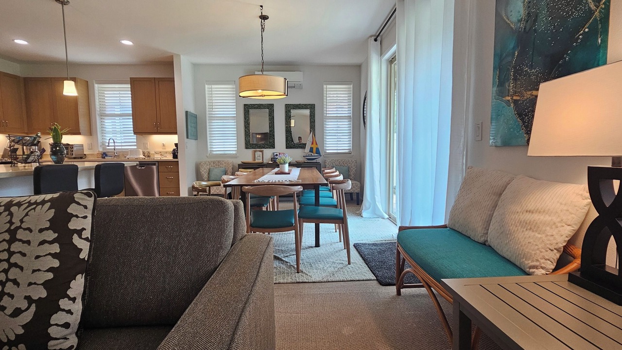 Photo of Livingroom in Makaha Valley