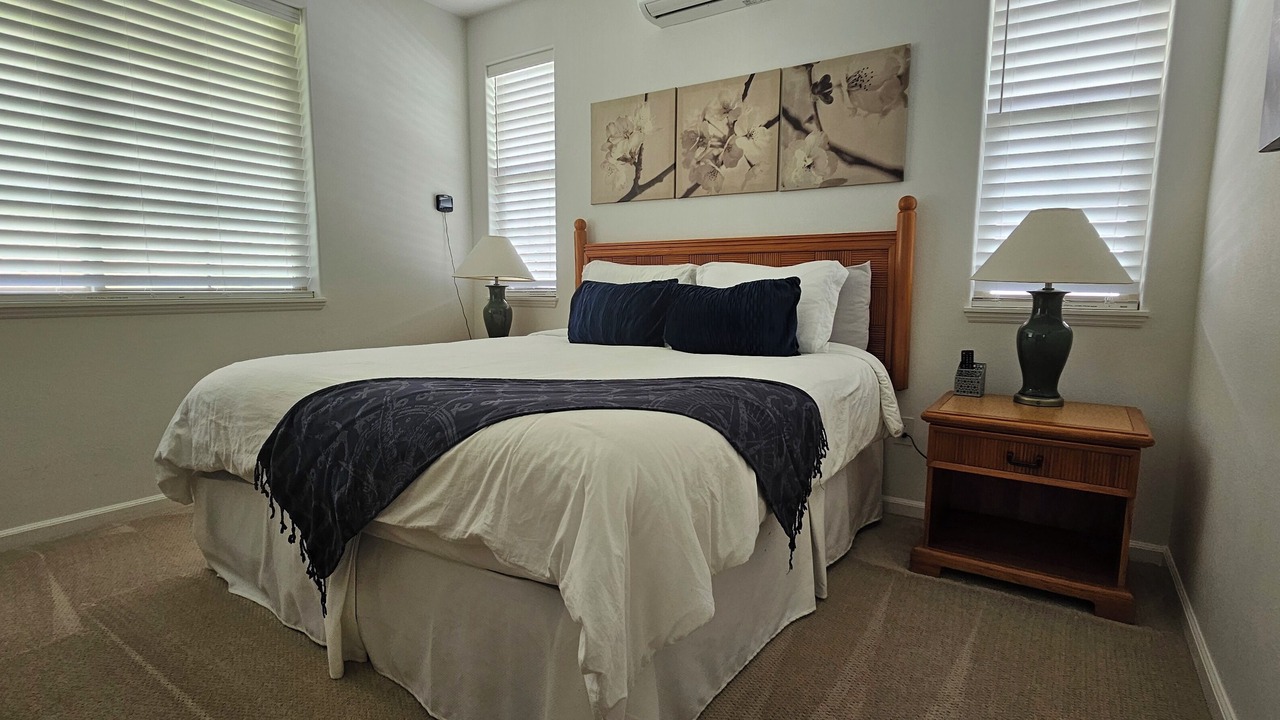 Photo of Bedroom in Makaha Valley