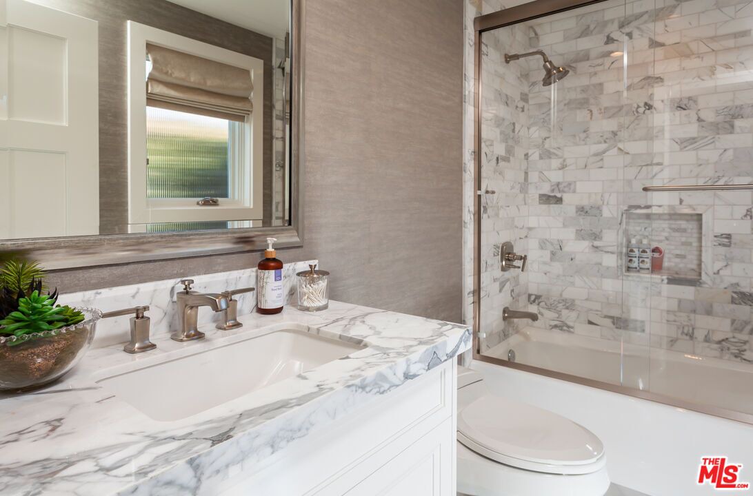 Photo of Bathroom in Mystic Hills