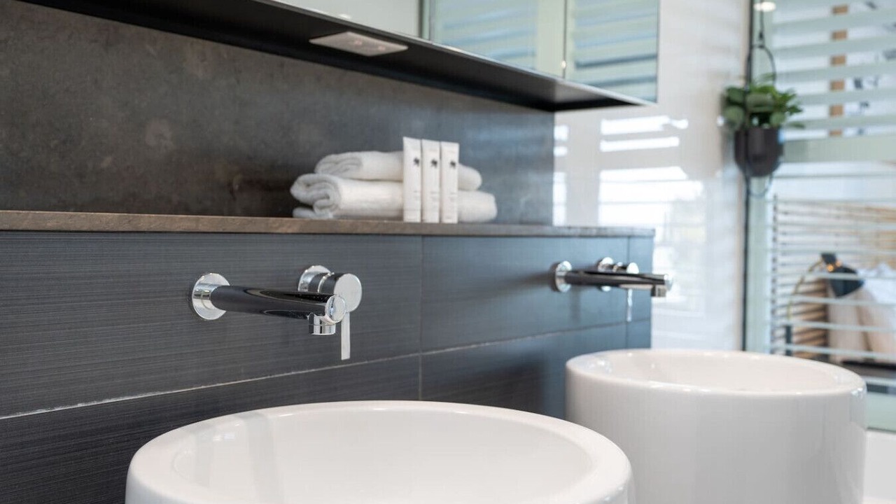 Photo of Bathroom in Broadbeach