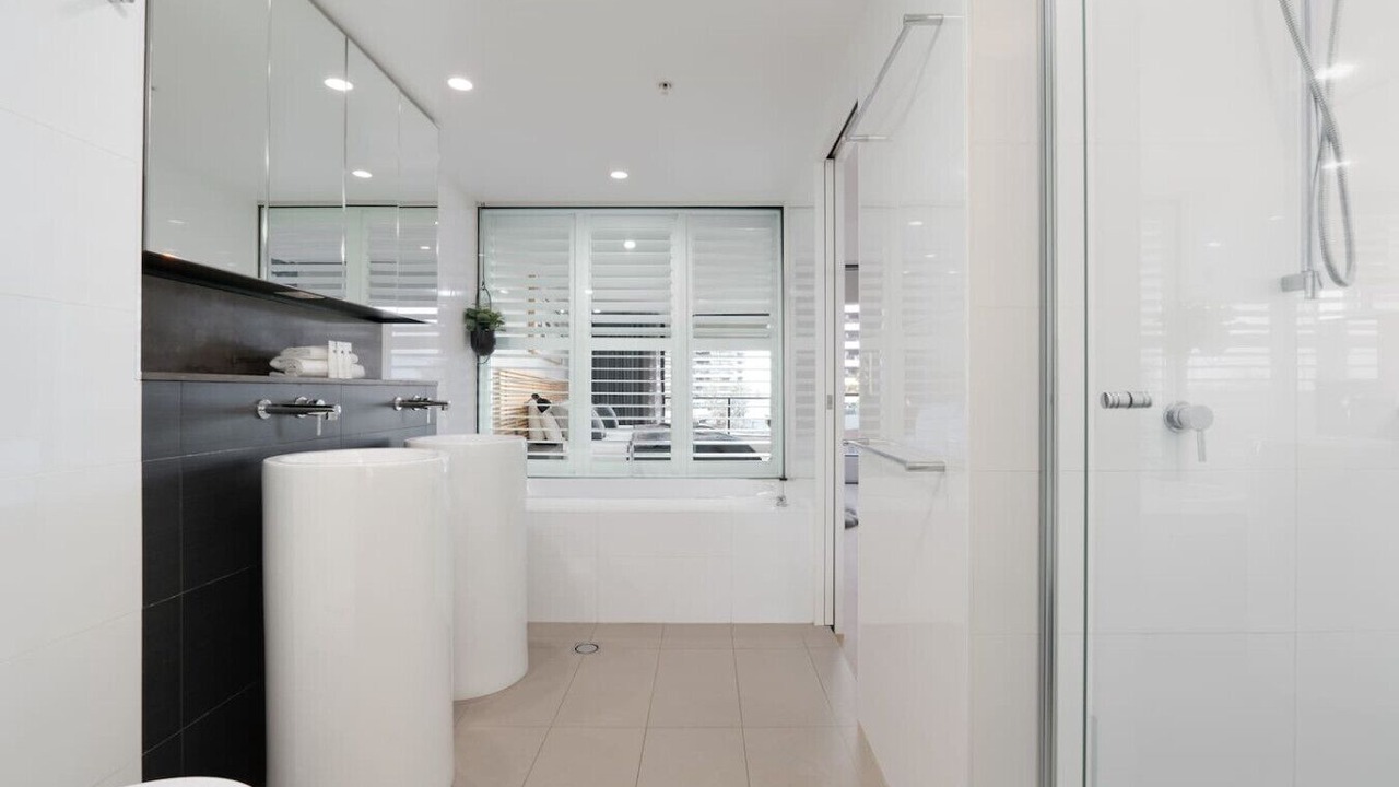 Photo of Bathroom in Broadbeach