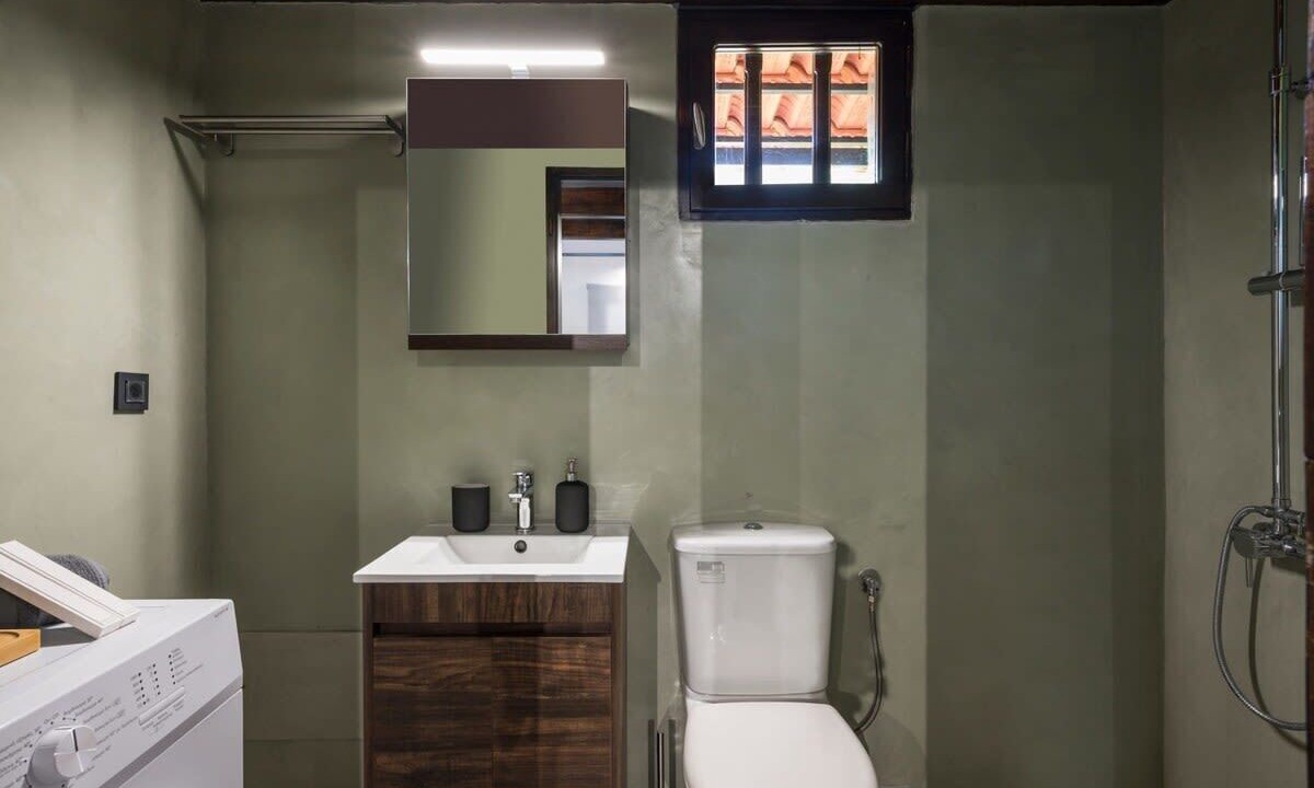Photo of Bathroom in Nerokouros