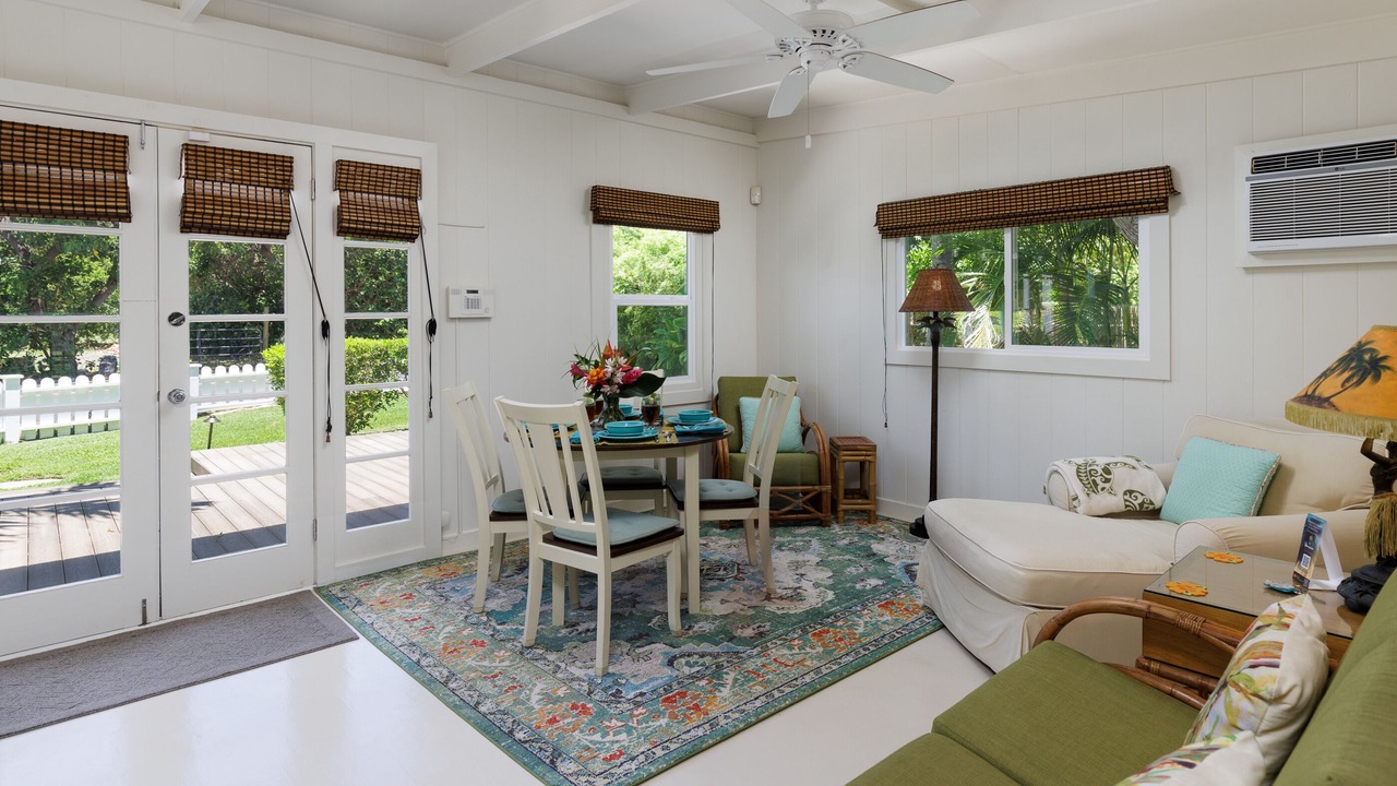 Photo of Livingroom in Kamuela