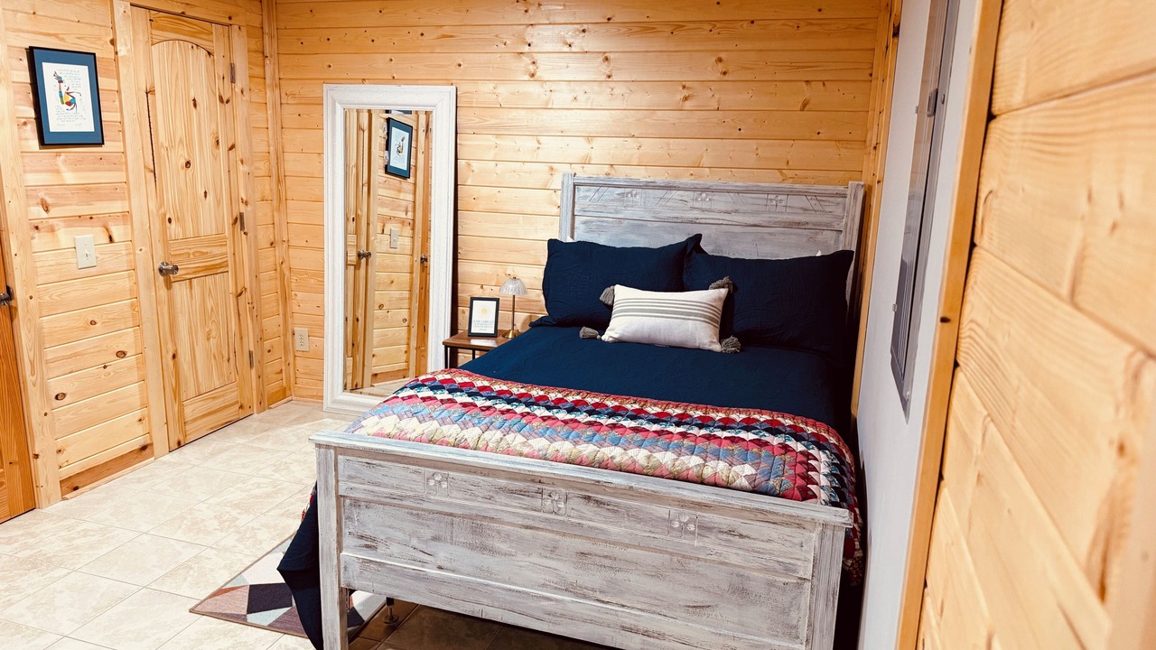 Photo of Bedroom in Mount Airy