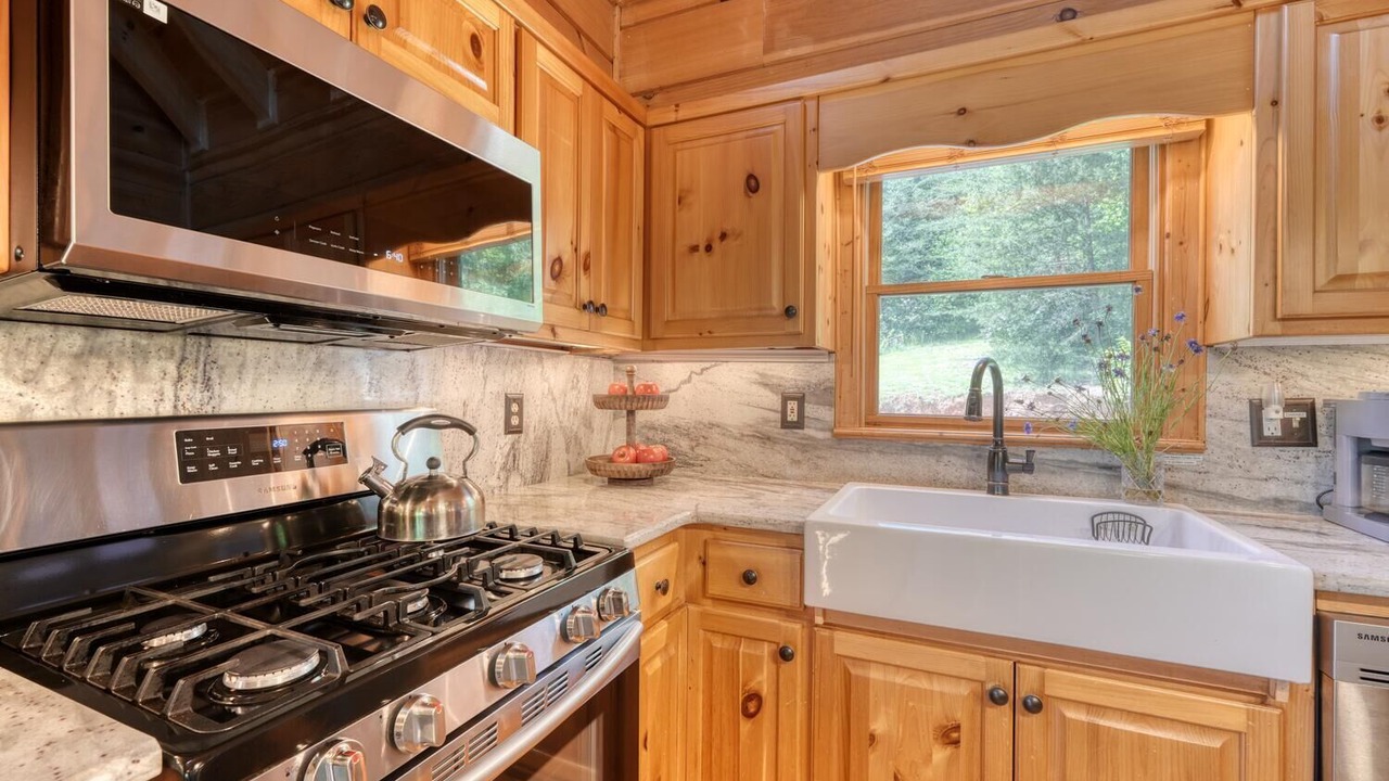 Photo of Kitchen in Blairsville