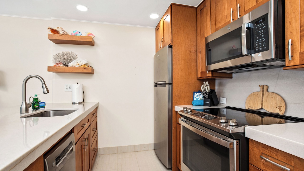 Photo of Kitchen in Historic Lahaina Front Street