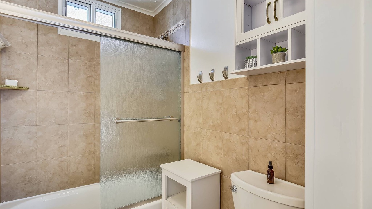 Photo of Bathroom in New Town