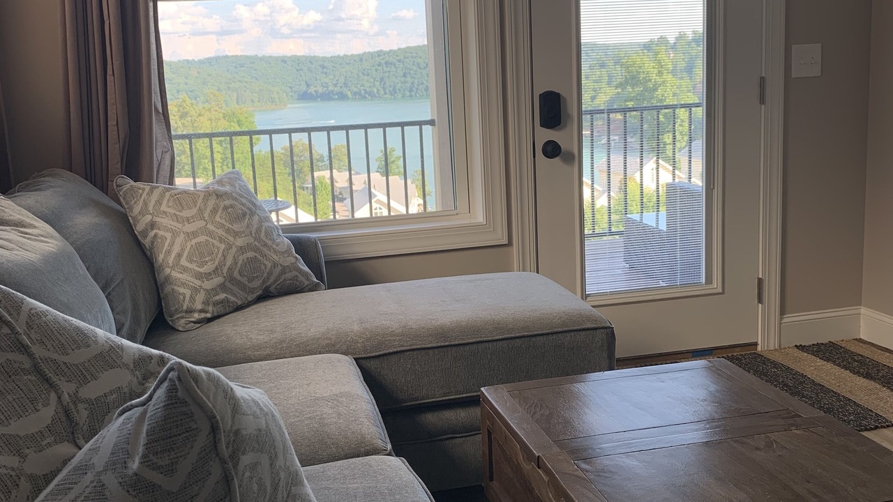 Photo of Livingroom in La Follette
