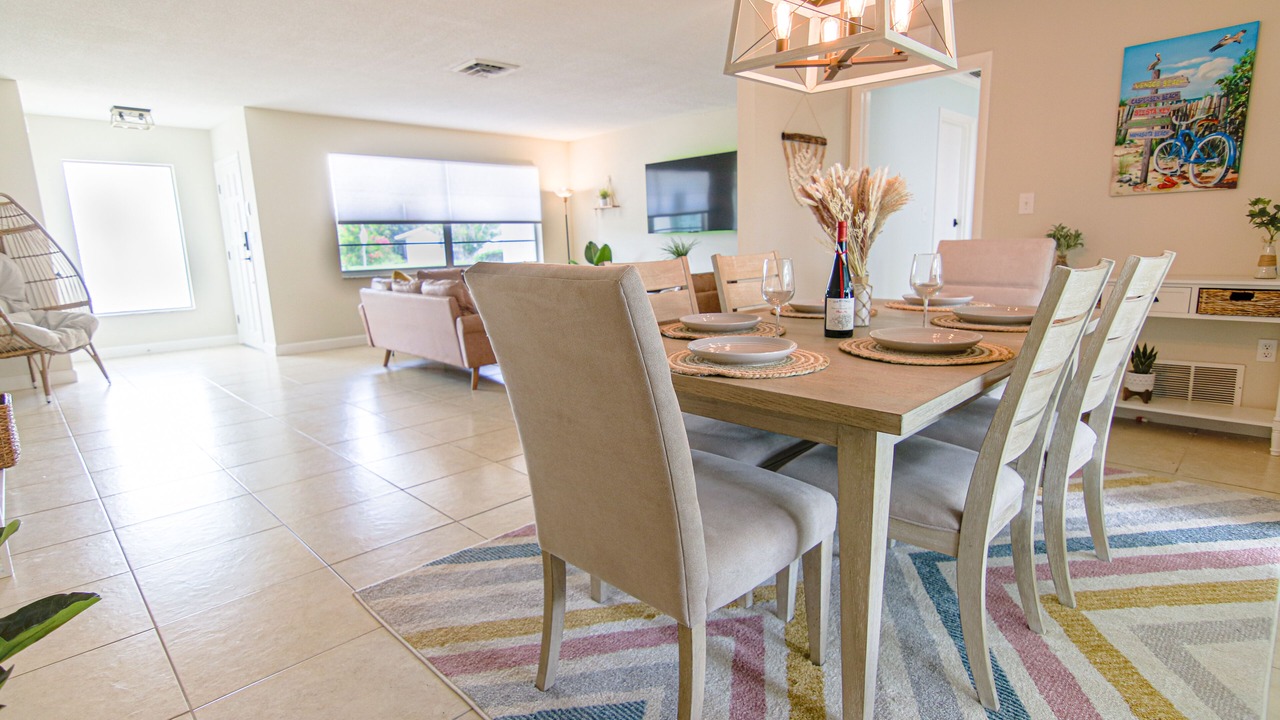 Photo of Others in Gulf Gate Estates