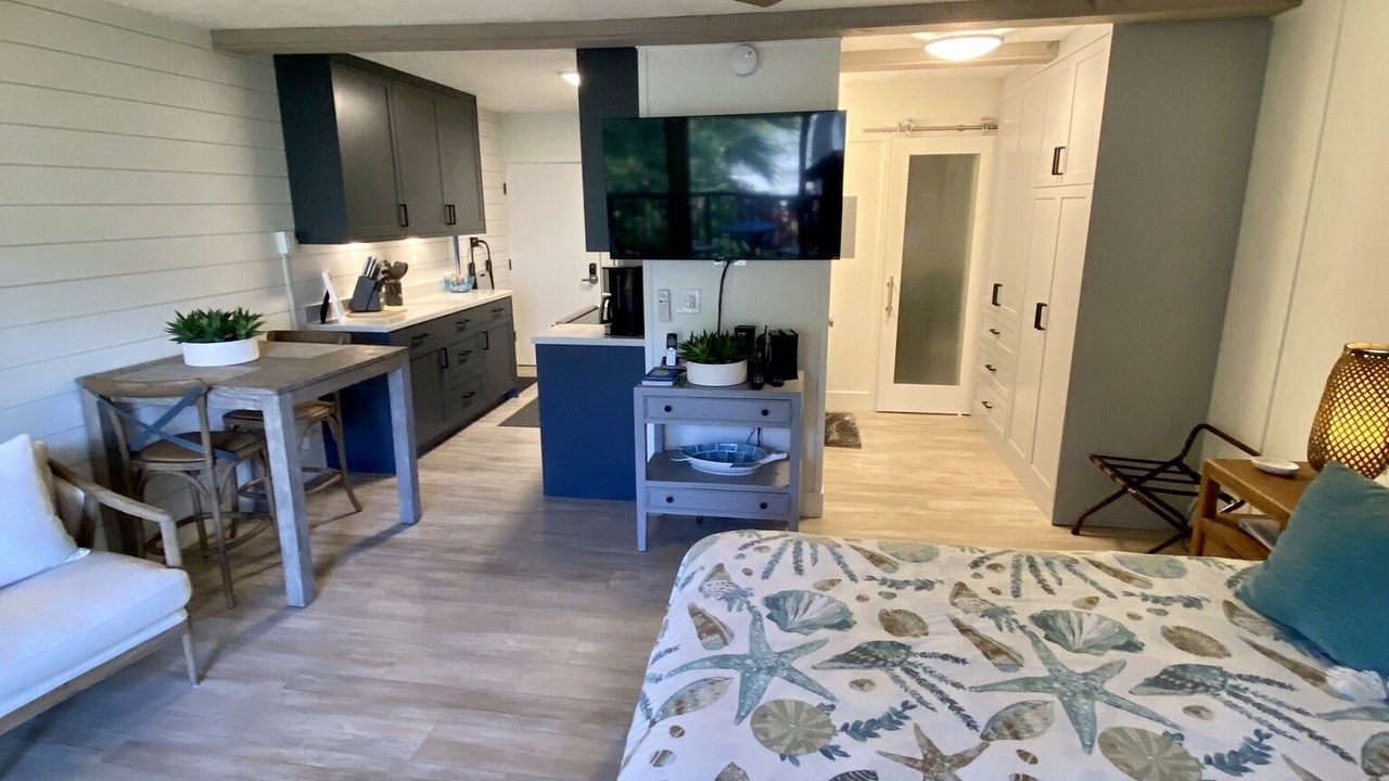 Photo of Bedroom in Poipu