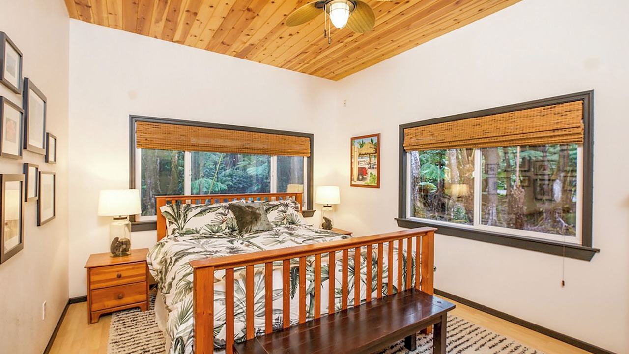 Photo of Bedroom in Volcano