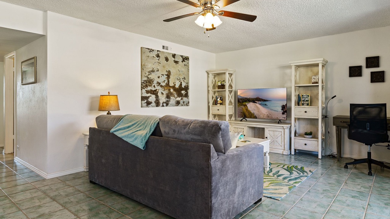 Photo of Bedroom in Kahaluu-Keauhou