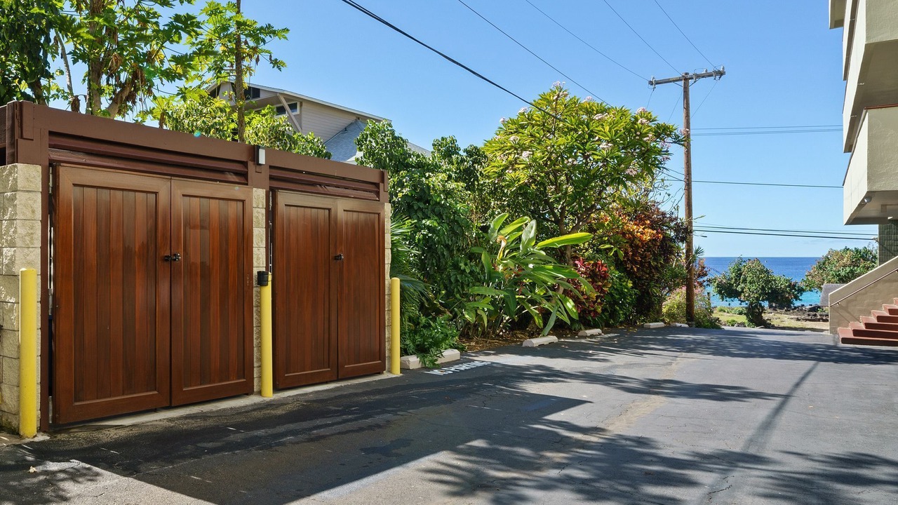 Photo of Others in Kahaluu-Keauhou