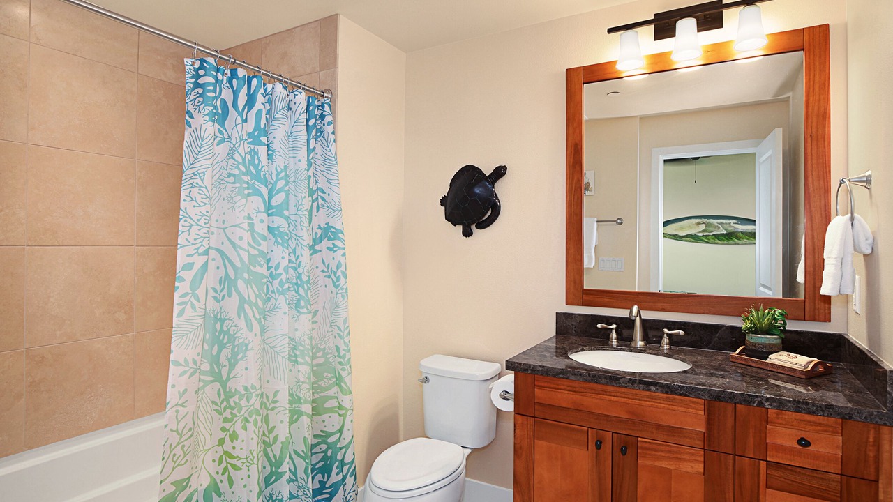 Photo of Bathroom in Poipu