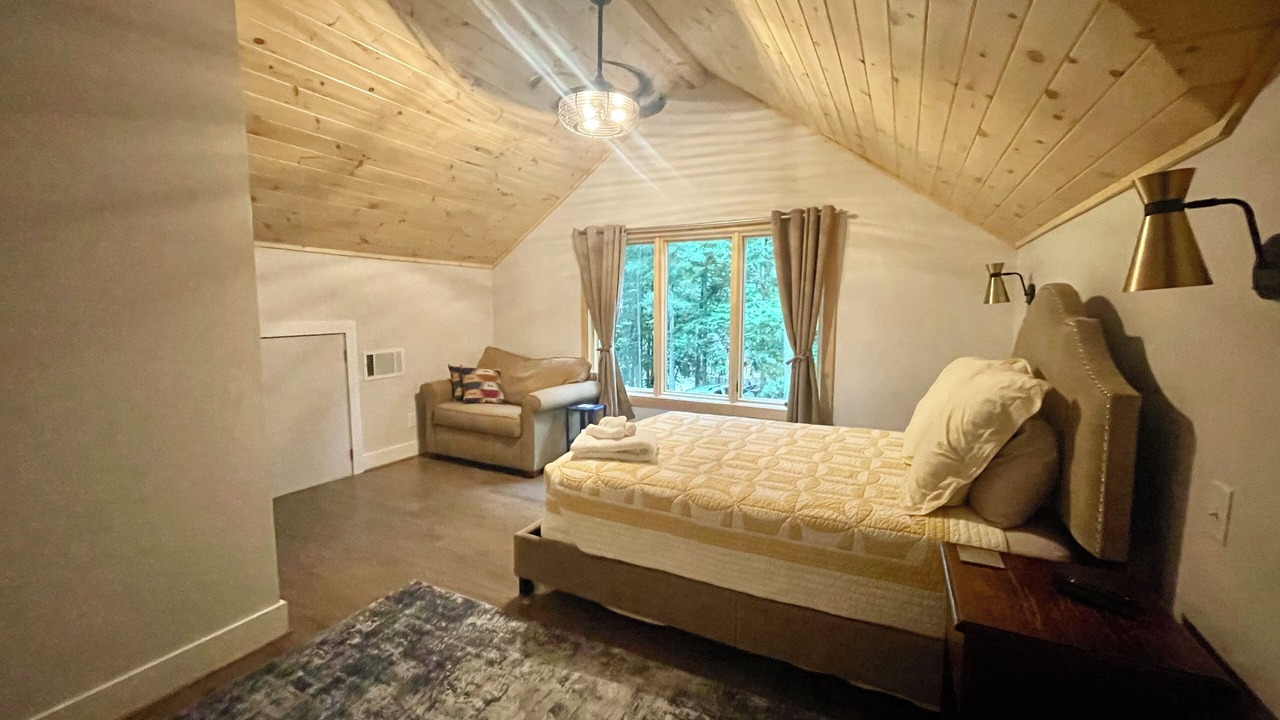 Photo of Bathroom in Big Canoe