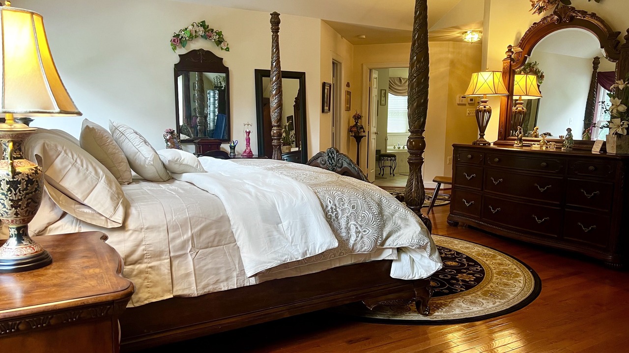 Photo of Bedroom in Leesburg