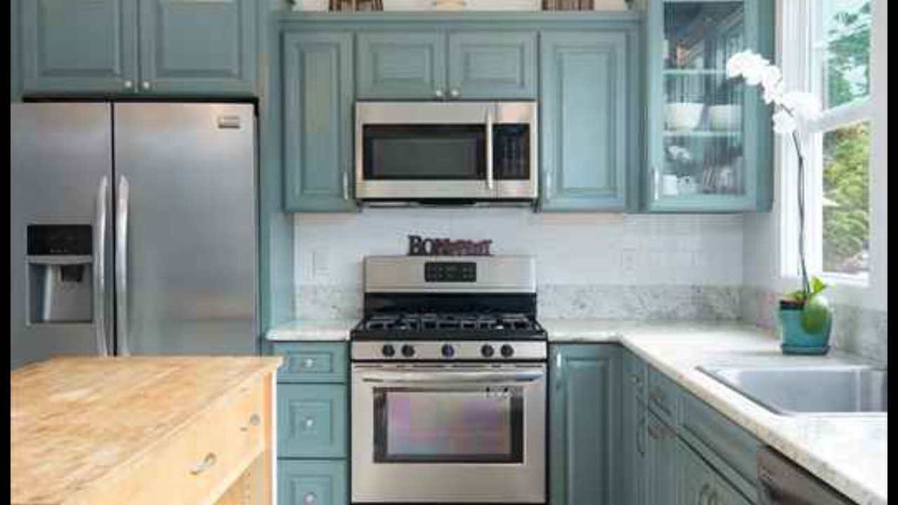 Photo of Kitchen in Kahaluu Bay