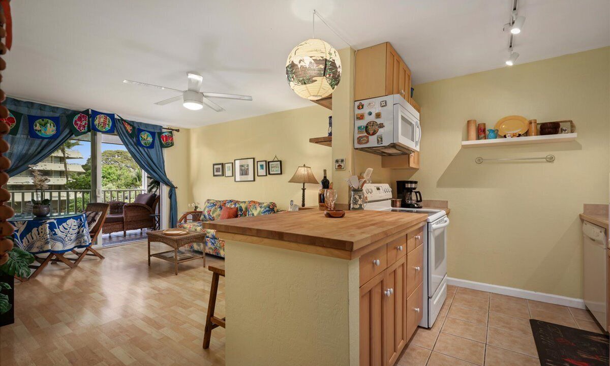 Photo of Kitchen in Historic Kailua Village