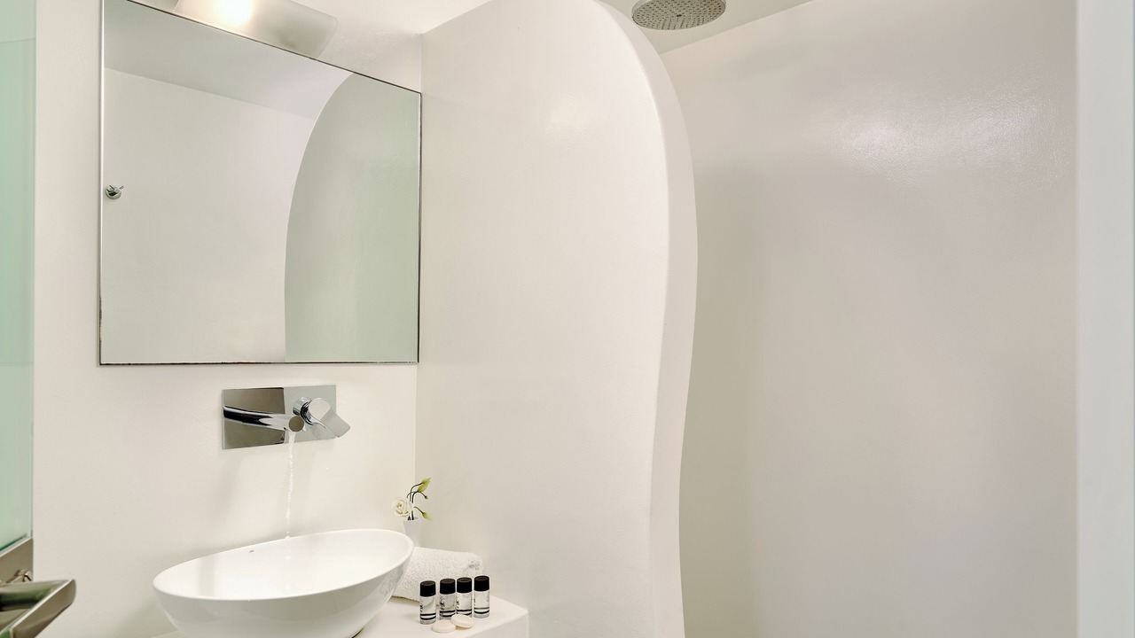 Photo of Bathroom in Imerovigli