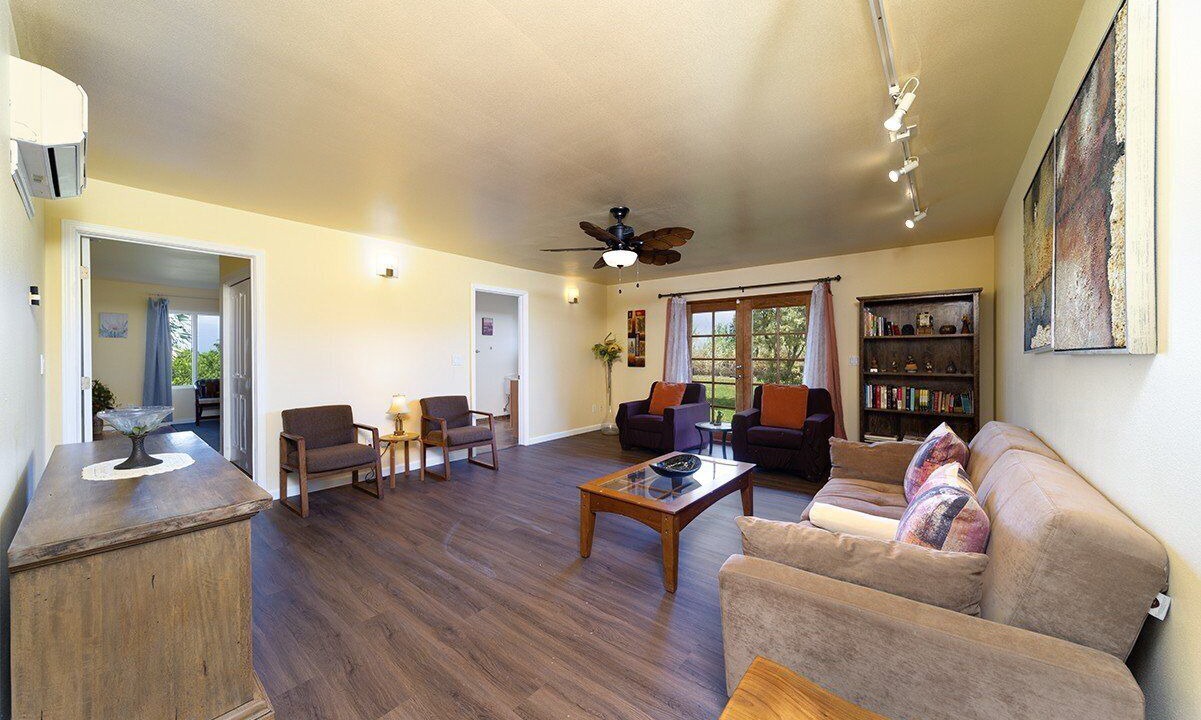 Photo of Livingroom in Pepeekeo