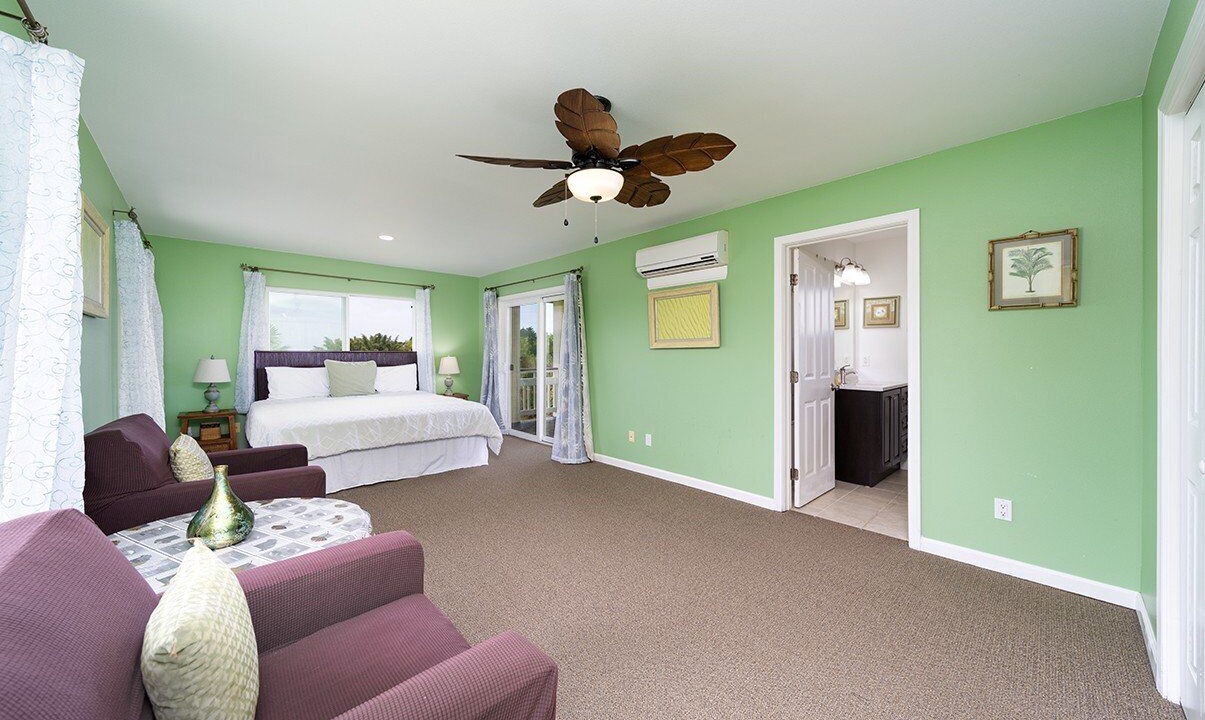 Photo of Bedroom in Pepeekeo