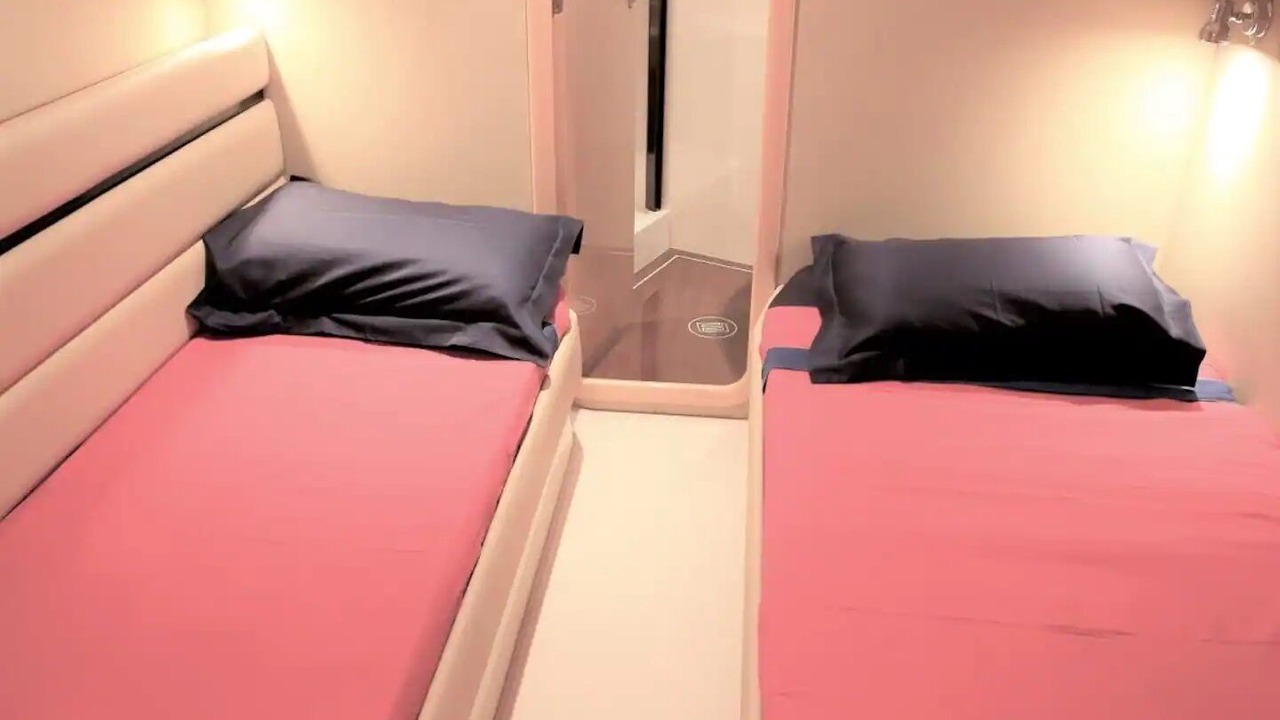 Photo of Bedroom in Oia