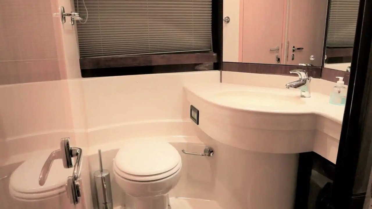 Photo of Bathroom in Oia