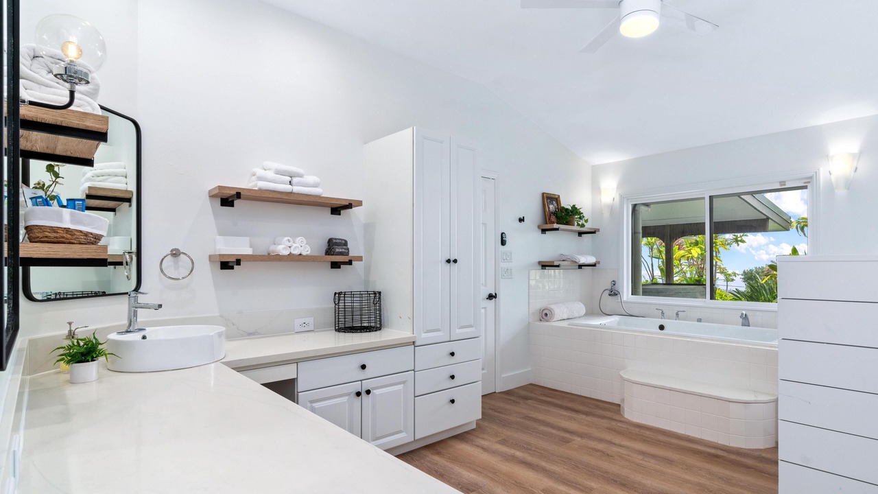 Photo of Bathroom in Kailua-Kona