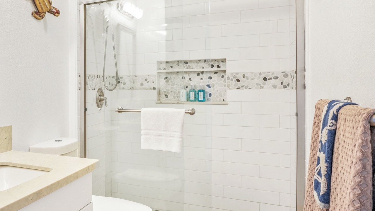 Photo of Bathroom in Wailua