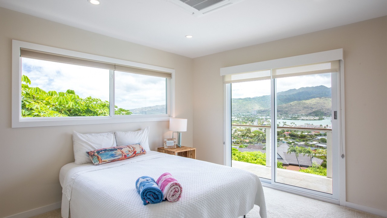 Photo of Bedroom in Portlock