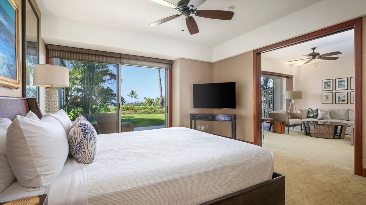 Photo of Bedroom in Kaupulehu