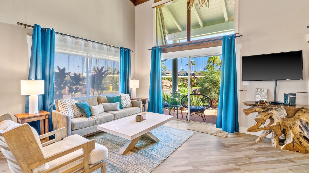 Photo of Livingroom in Princeville