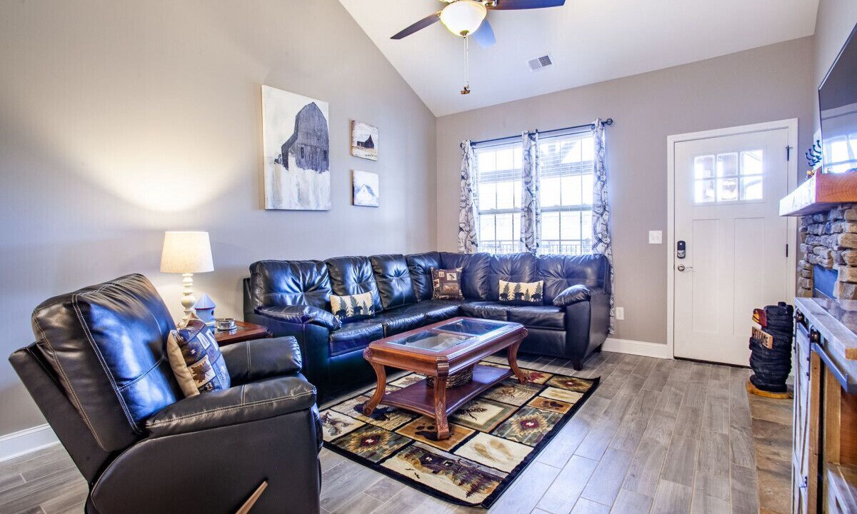 Photo of Livingroom in Townsend