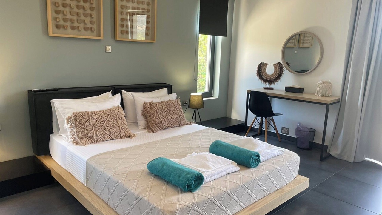 Photo of Bedroom in Alikianos