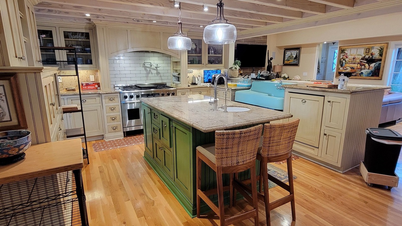 Photo of Kitchen in Laguna Beach