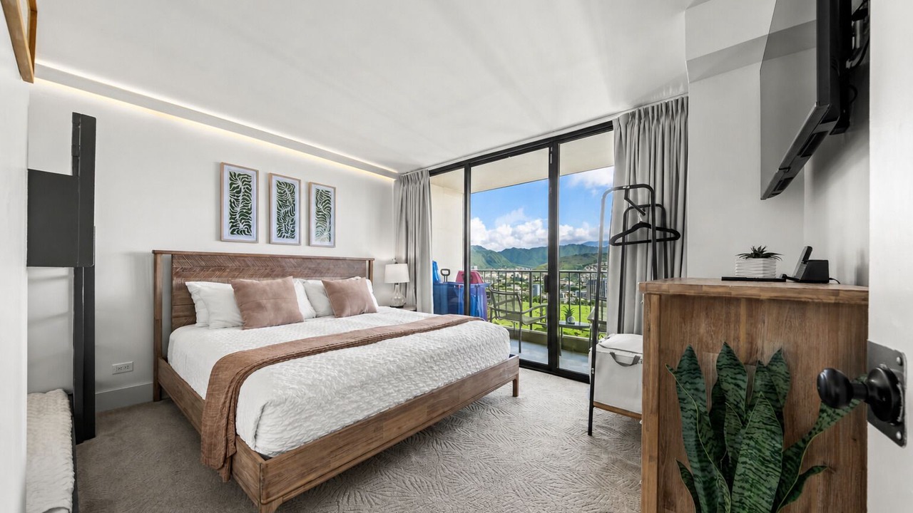 Photo of Bedroom in Waikiki