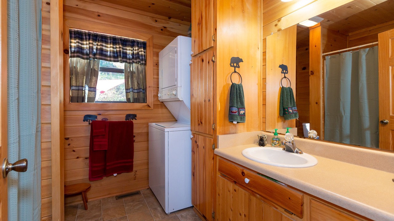 Photo of Bathroom in Blairsville