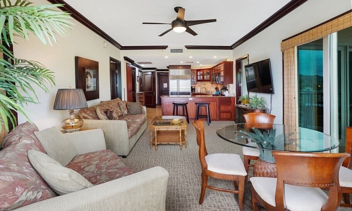 Photo of Livingroom in Wailua