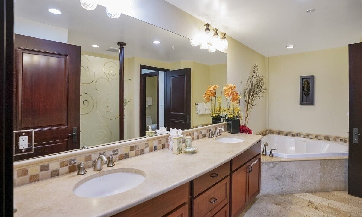 Photo of Bathroom in Wailua