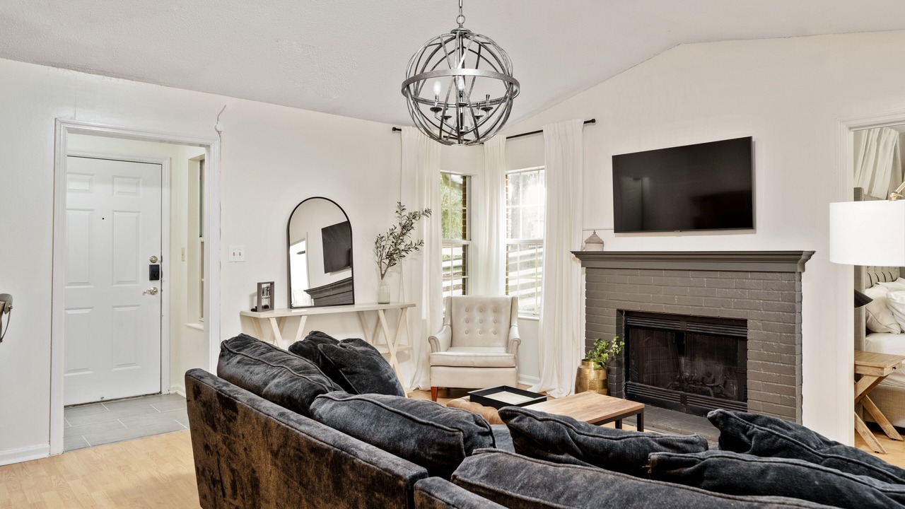 Photo of Livingroom in Meadowbrook