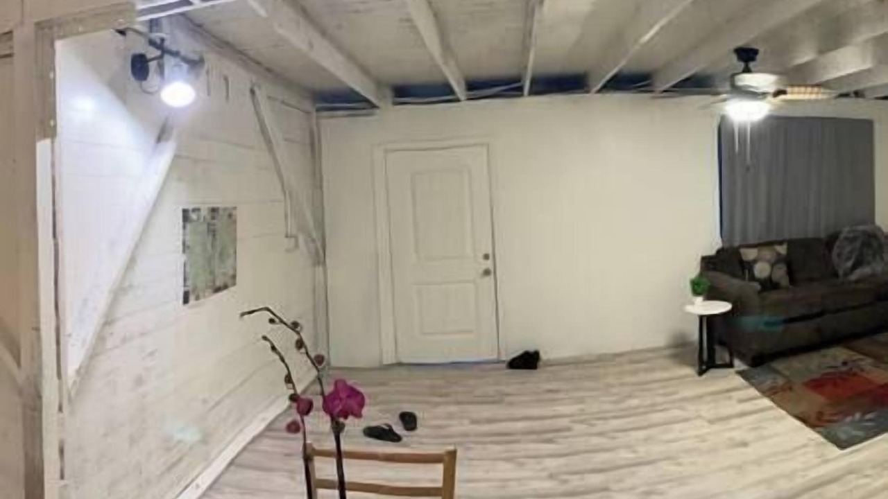 Photo of Bedroom in Nanawale Estates