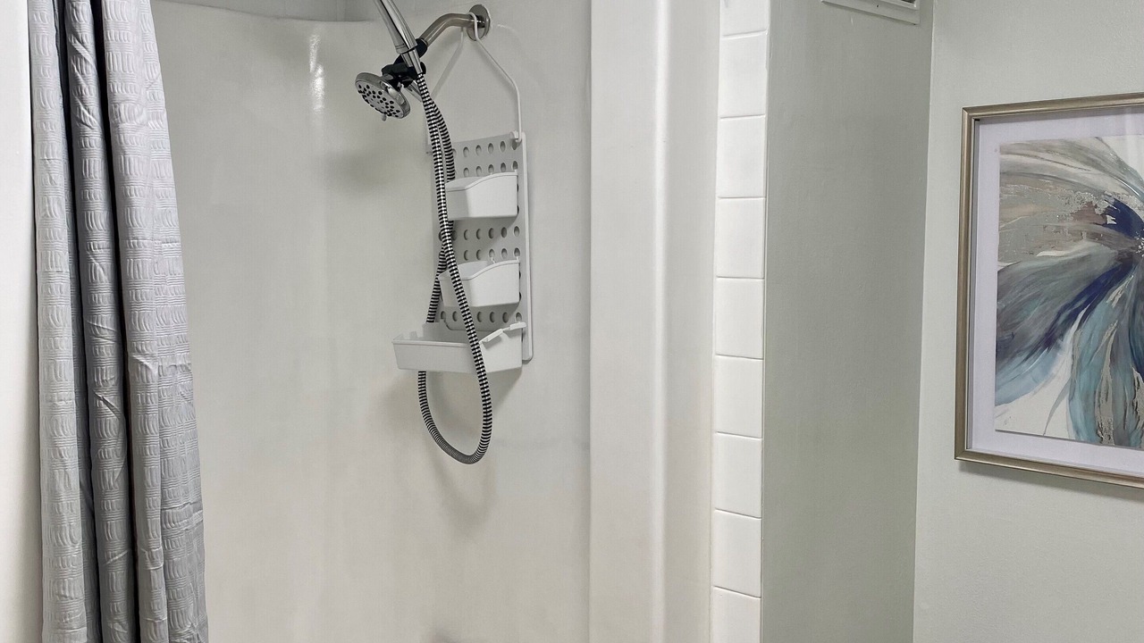 Photo of Bathroom in Punaluu