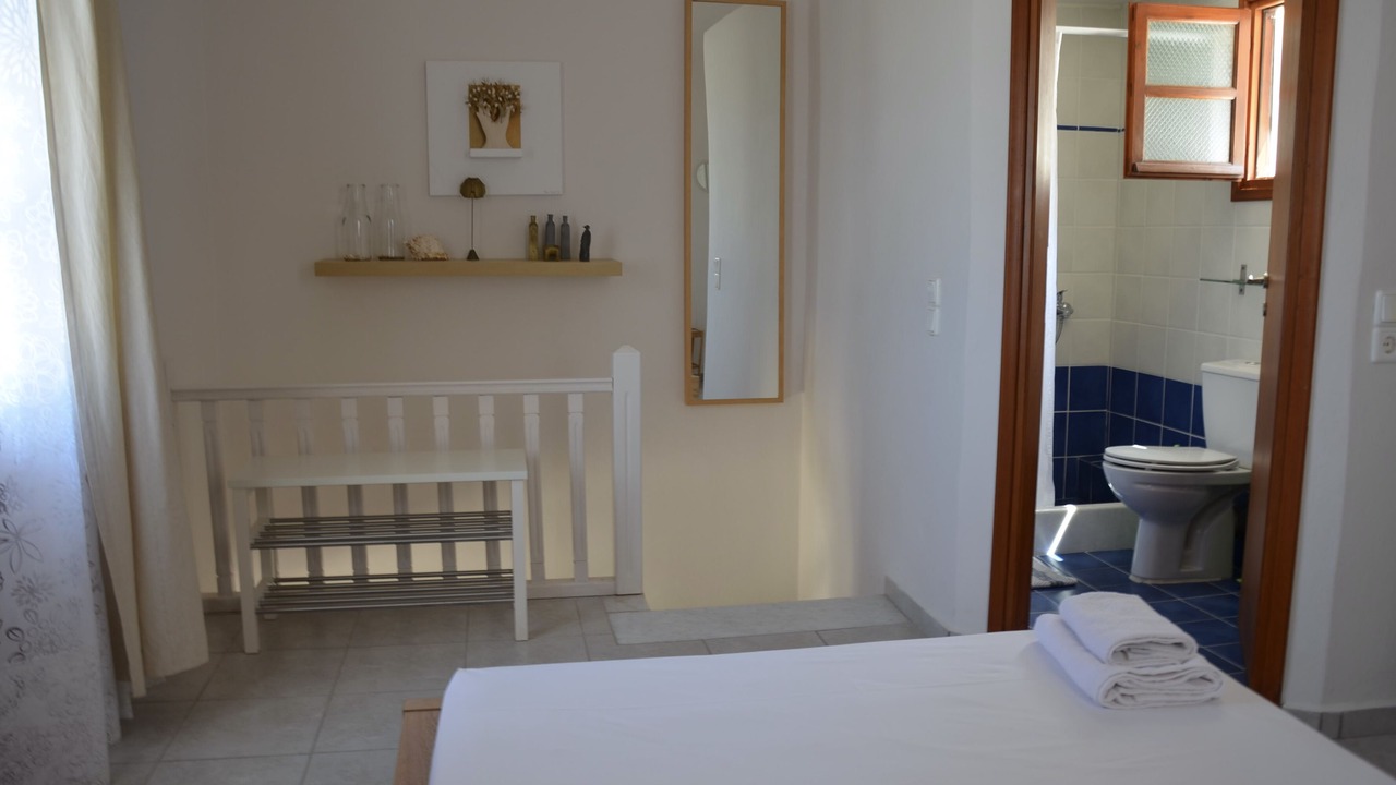 Photo of Bathroom in Imerovigli