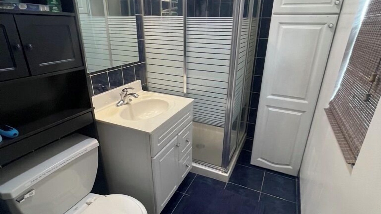 Photo of Bathroom in Marion