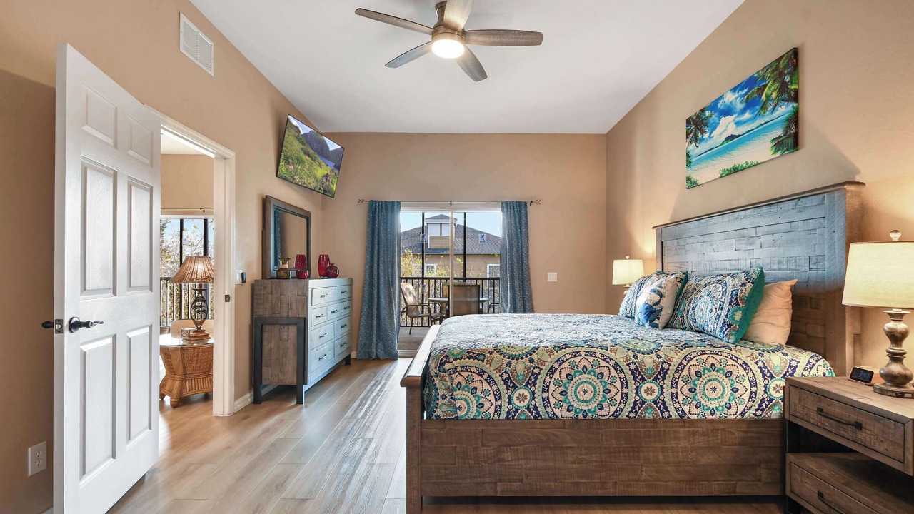 Photo of Bedroom in Bahama Bay