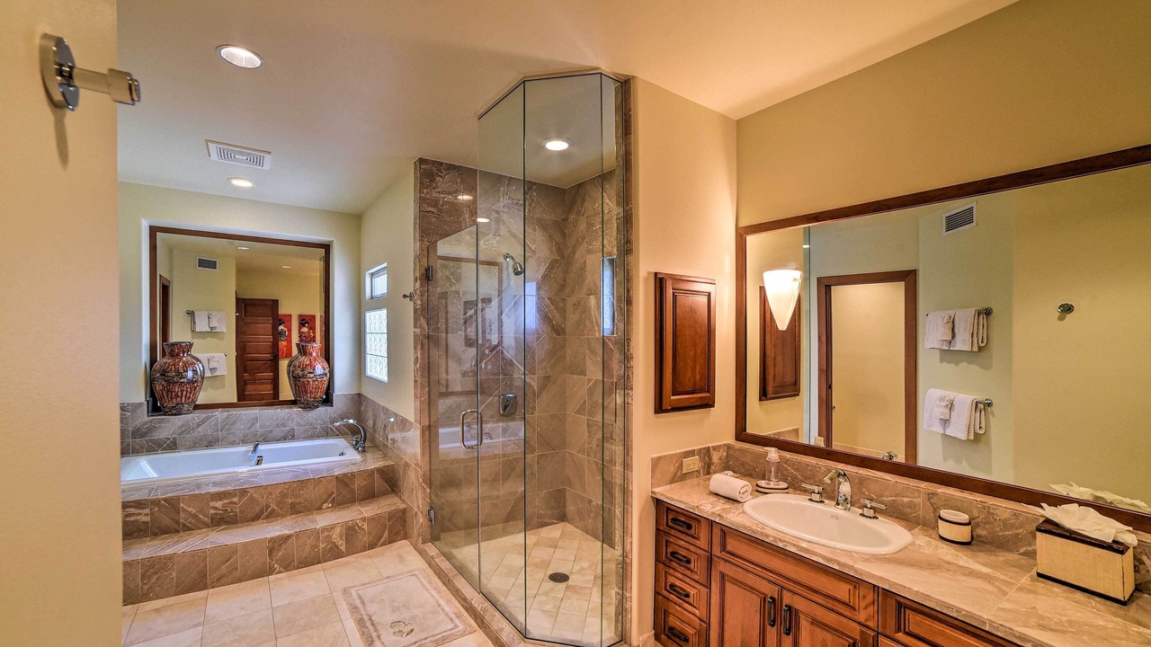 Photo of Bathroom in Kamuela