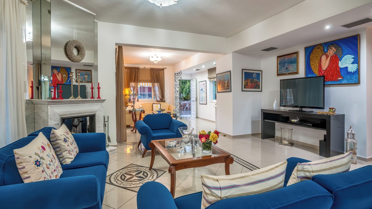 Photo of Livingroom in Tersanas