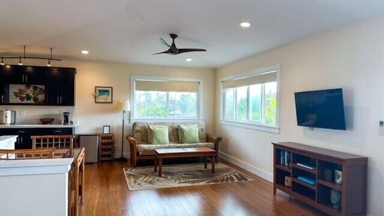 Photo of Livingroom in Kalama Tract
