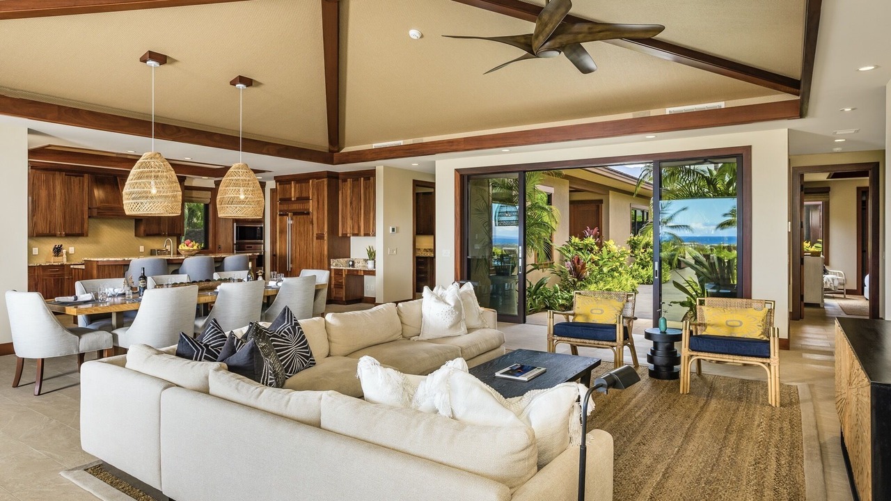 Photo of Bedroom in Kaupulehu