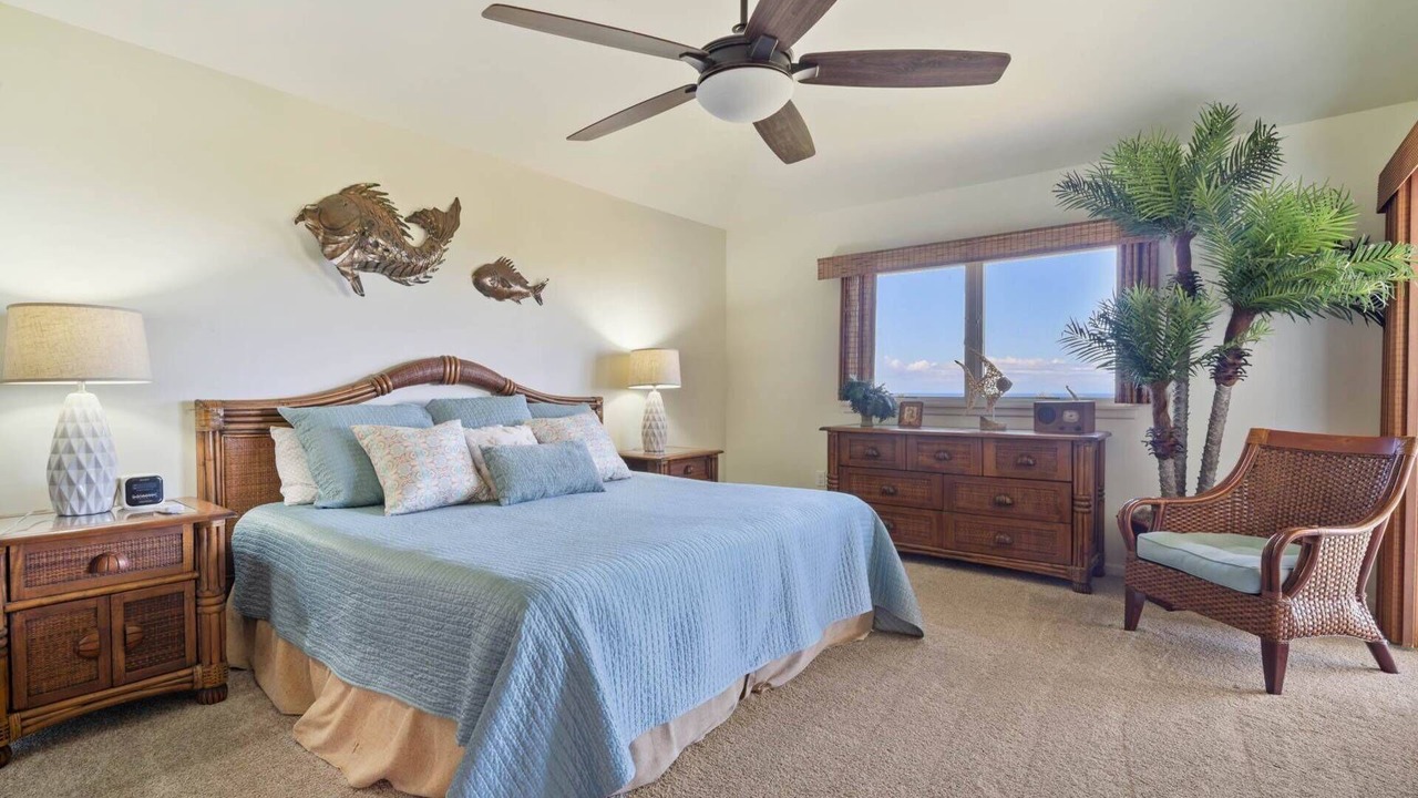 Photo of Bedroom in Kahaluu-Keauhou